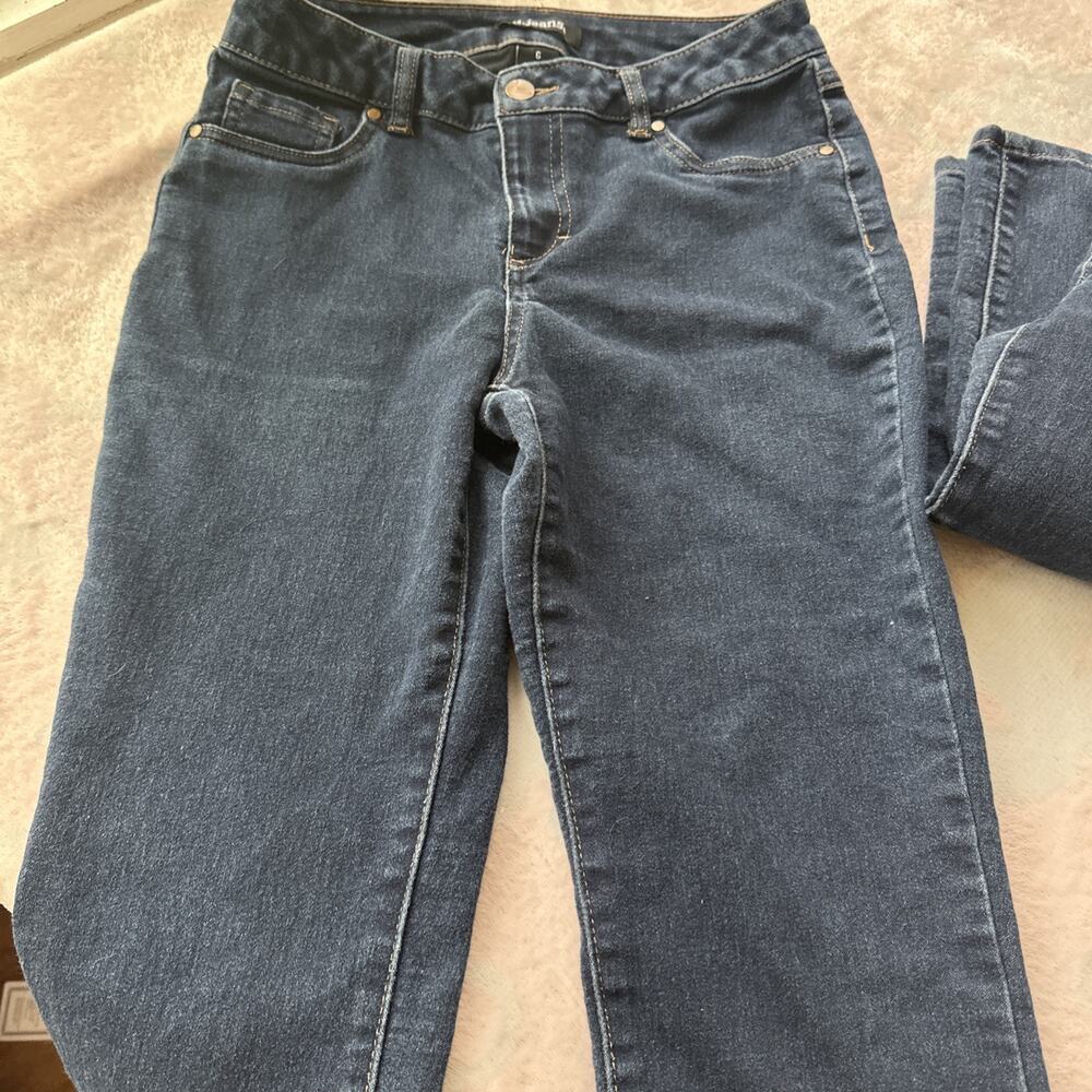 d jeans size 6 Dark Wash Capri Perfect For Summer (set Of 2) Womens - Picture 8 of 16
